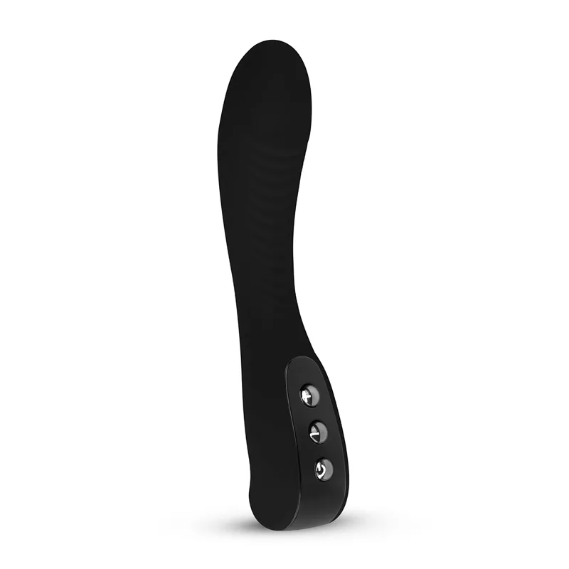 Geribbelde G-spot vibrator, voorzien van een textuur met ribbels langs de schacht voor extra stimulatie en een gebogen ontwerp voor gerichte G-spot stimulatie. Voorzien van meerdere vibratiestanden en snelheden om variabele sensaties te bieden. Gemaakt van zacht, lichaamsveilig siliconenmateriaal, oplaadbaar en waterdicht, ideaal voor solo- of partnerspel en geschikt voor gebruikers die een intens en gevarieerd genot willen ervaren.